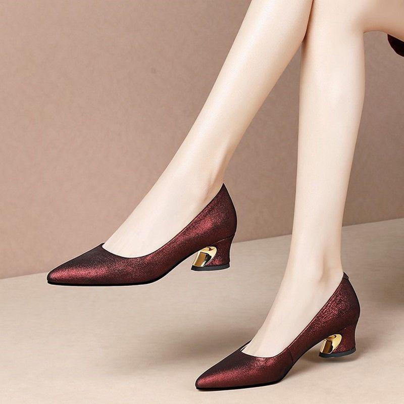 Red Medium Heel Single Shoes Women's Spring and Autumn New Mother-in-law Wedding Banquet Leather Shoes Leather Thick Heel Wedding Mother Shoes Wedding