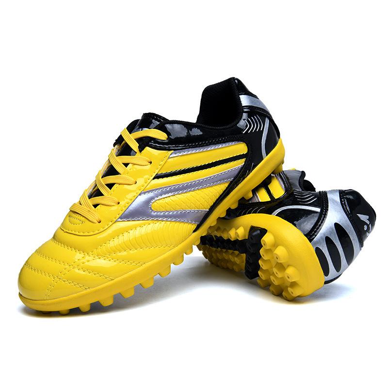 Kid Size 32-45 Pro Football Shoes Society Soccer Cleats High Quality Football Boots For Men Lace Up Boy Grass Sneakers
