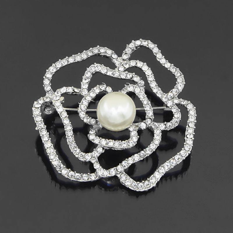 Vintage Rhinestone Pearl Bowknot Brooches Temperament Versatile Clothing For Women Jewelry Accessries Gifts