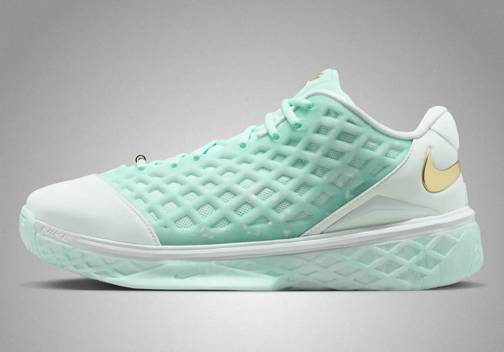 IX2017-100 Nike Kobe 3 Low Protro CHBL (Men's)