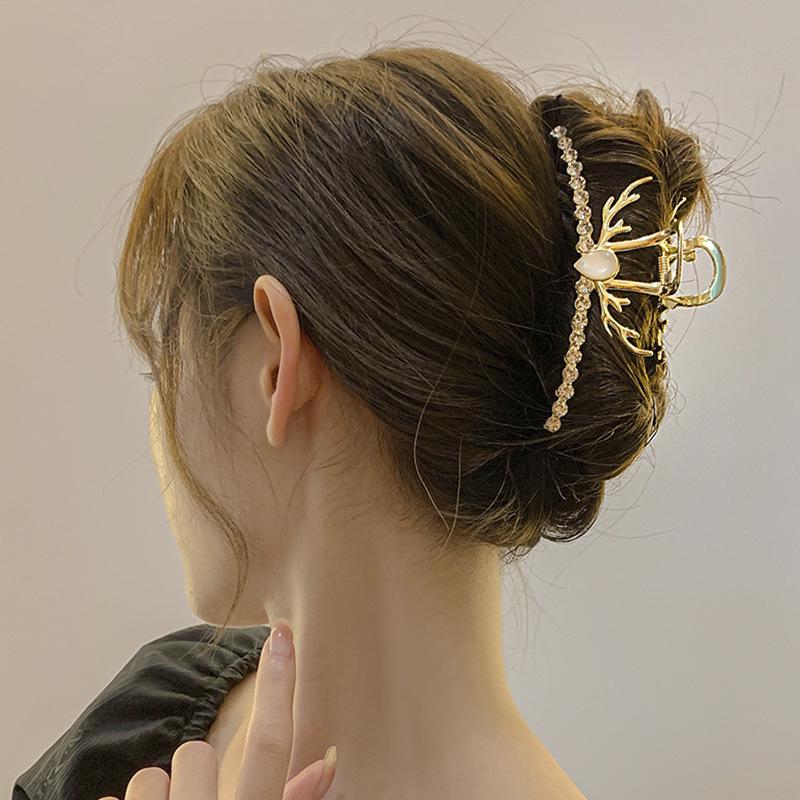 High-End Large Metal Claw Hair Clip for Women - Elegant Updo Accessory
