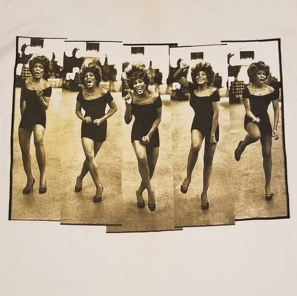 

Vintage Tina Turner 1997 Tour Rare White Men S-234XL T-shirt A300 L