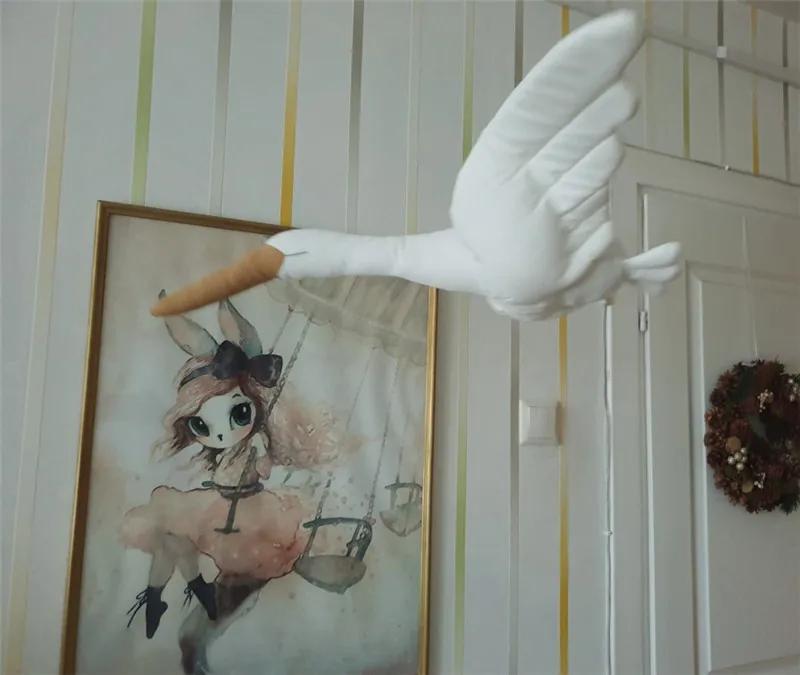 Creative Wall Hanging Swan Plush Stuffed Doll Fabric Family Bedroom Nursery Room Decor Hanging Ornaments Baby Soothing Pillow
