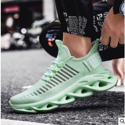Încălțăminte pentru bărbați – Adidaşi