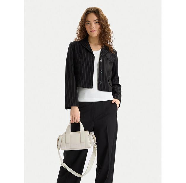 Сумка Calvin Klein Webbing Strap Pocket Bag One Size 18800₽