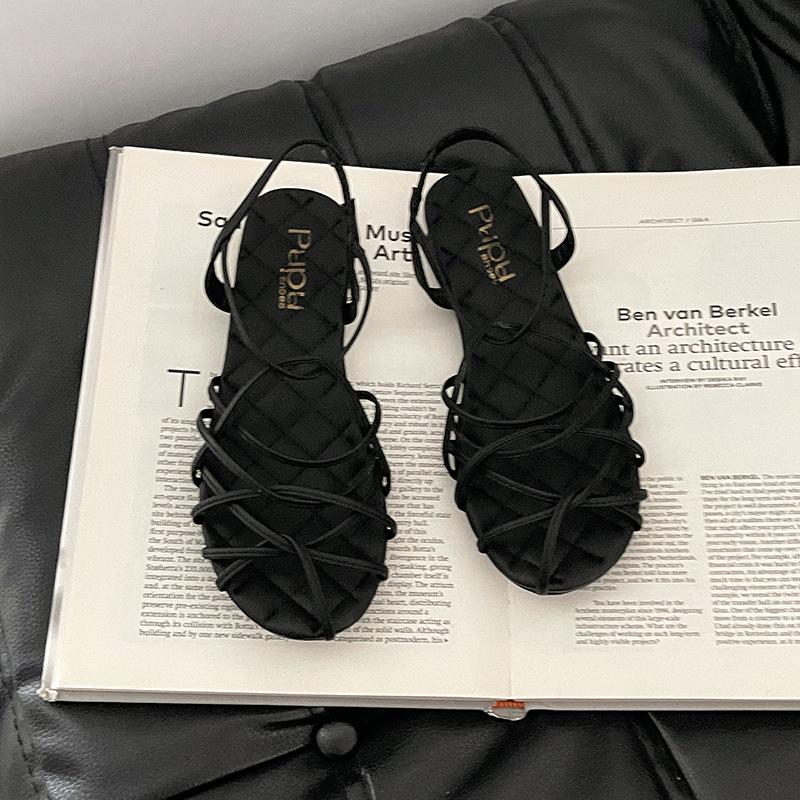 Fashion French retro style strap combination flat Roman sandals women's summer Korean version versatile temperament strap sandals