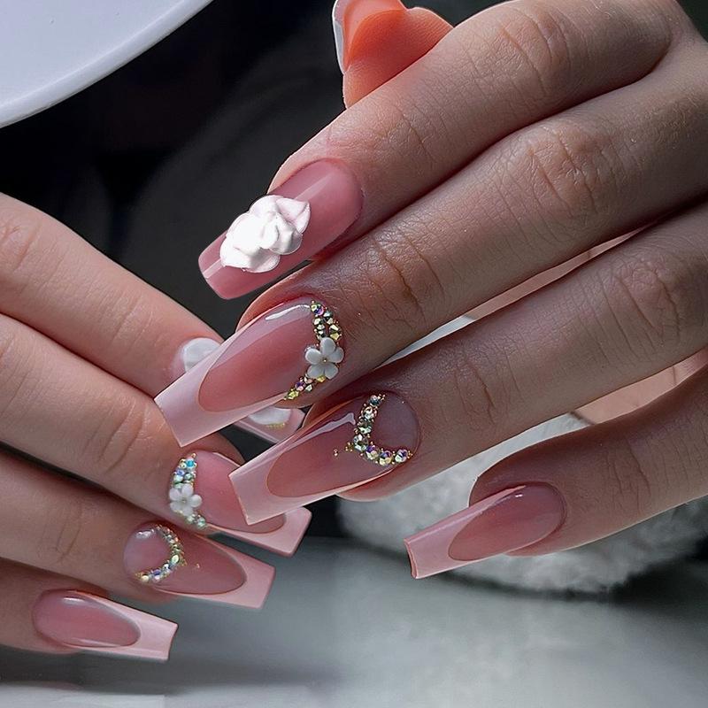 

Elegant Diamond Stacked Ballet Nails - Sweet & Spicy Fake Nail Tips for Stylish Girls
