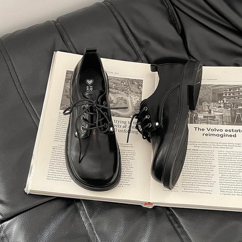 

Женские туфли на толстом каблуке с круглым носком в британском стиле, осенне-зимние, на шнуровке, для невысоких, увеличивающие рост, нишевый дизайн, лоферы, тренд 39 матовый черный