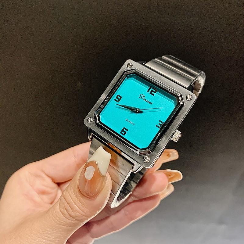 Fashion Light Luxury Women'S Watch Simple Square Temperament Silver Retro Watch Stainless Steel Strap Women'S Watch