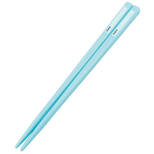Skater Children's Lunch Box Trio Set Chopsticks Spoon Fork Kids Cutlery Antibacterial Treatment Easy To Open Sliding Type Made In Japan Gigantosaurus