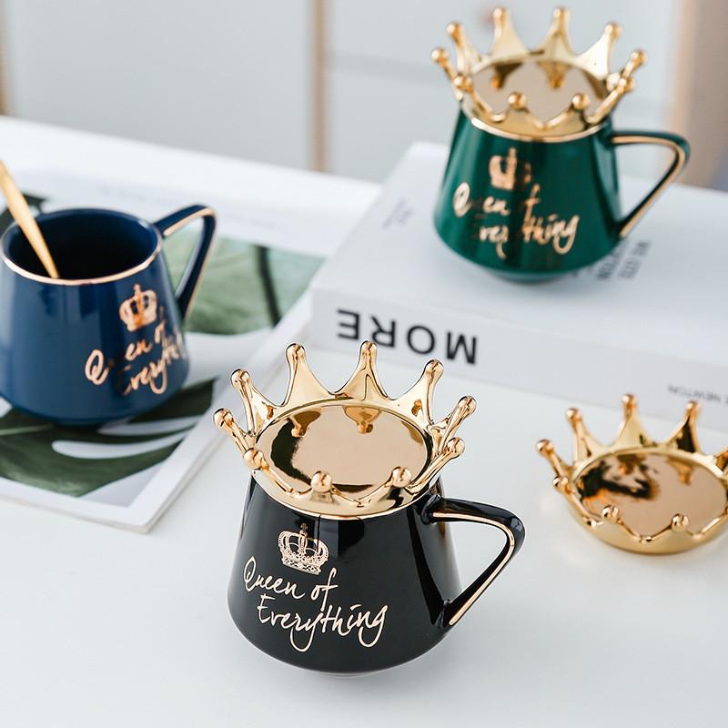 Crown Cover The Has A Spoon Porcelain Mug Handle Tea Coffee Household Water Cup