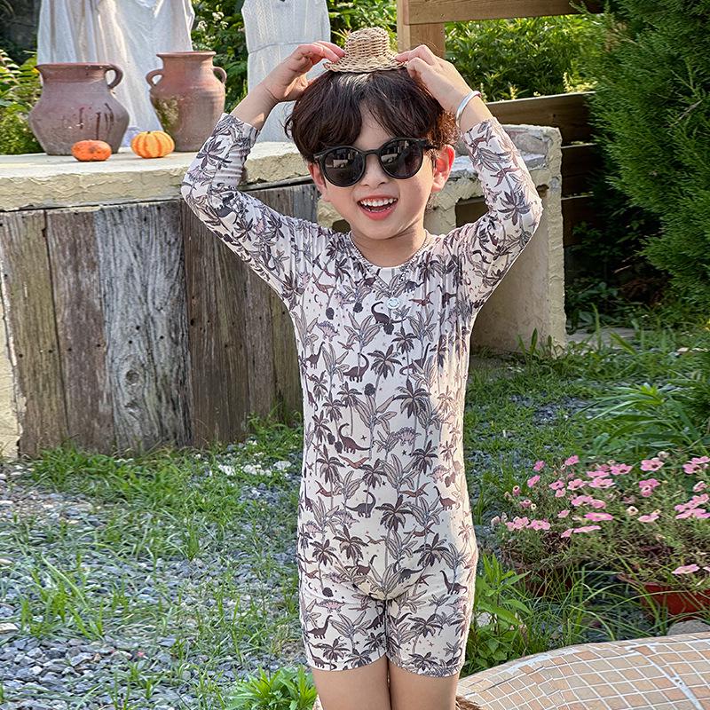 

Boys Long-Sleeve Swimsuit - 2024 New Summer Beach Sunscreen Swimwear for Kids 120 cm