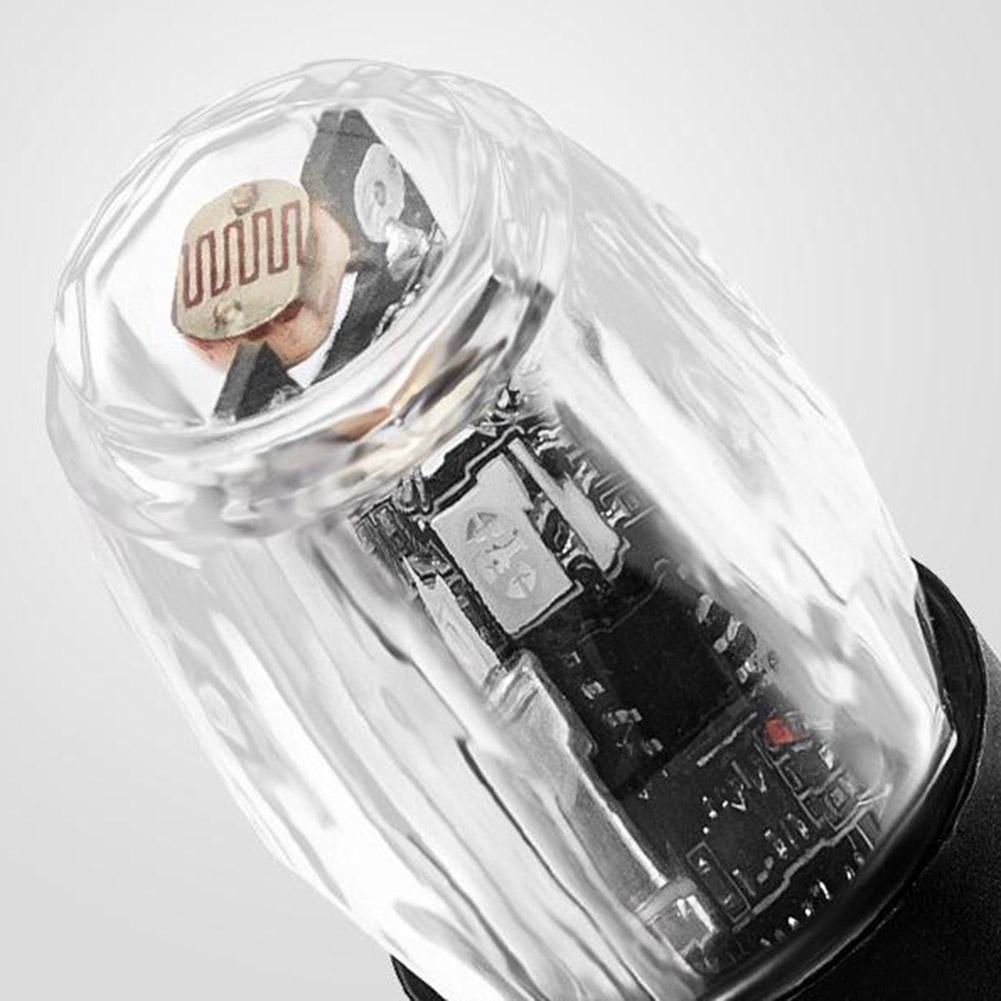 Akumulatorowa dioda LED USB do wentyli opon Wodoodporna konstrukcja Kolorowe miganie Czujnik wibracji do samochodów i motocykli