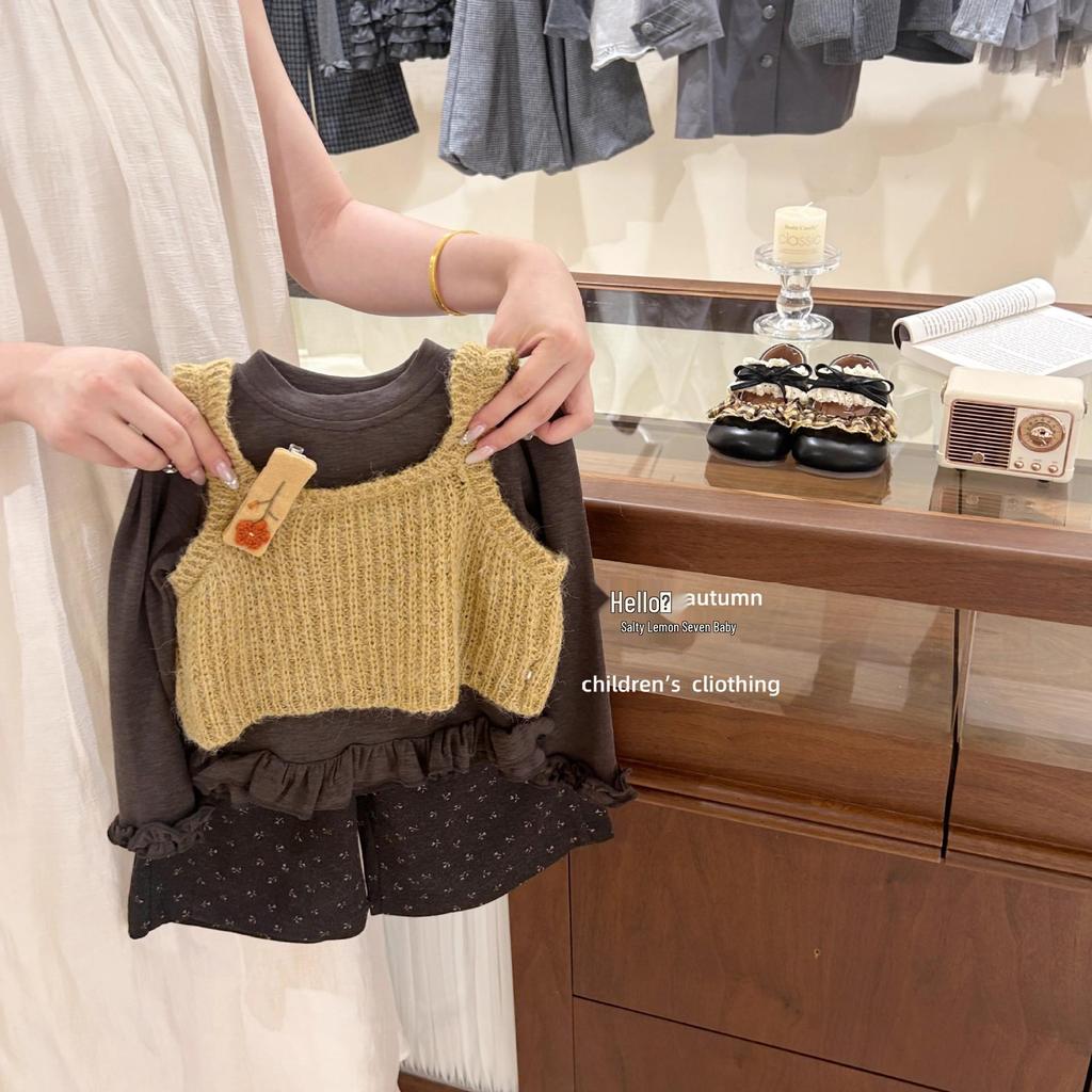 2025 Autumn Korean Girls' Fashion: Knitted Vest, Base Shirt & Pants Three-Piece Set