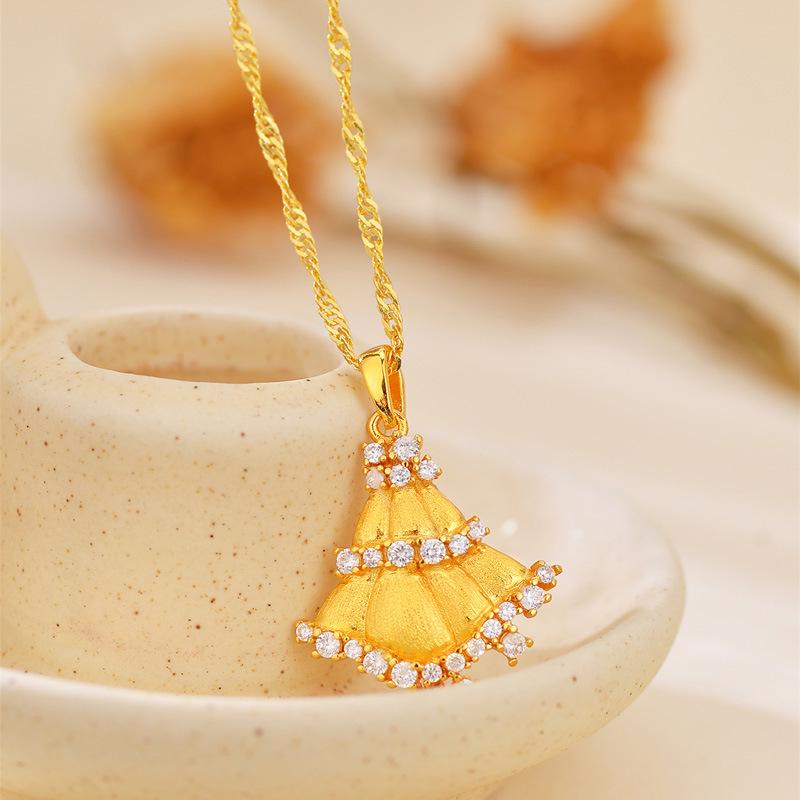 Gold-Plated Christmas Tree Pendant Necklace for Women – High-End, Niche Design, Versatile Collarbone Chain, Perfect Gift for Girlfriend