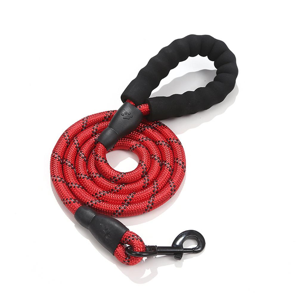 Dog rope explosion medium and large dog walking dog leash pet products explosion-proof nylon dog rope