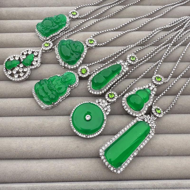 Elegant Women's High-Quality Imitation Chalcedony Pendant Necklace - Jade Green Ping'an Pai, High Ice Jade Inlaid Design