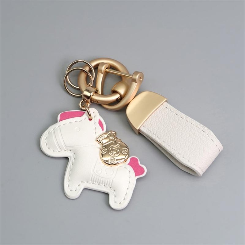 Fashionable Textured Key Pendant Horse Shape Multifuntional Accessory Everyday Use Key Jewelry Suitable for Keys Bags