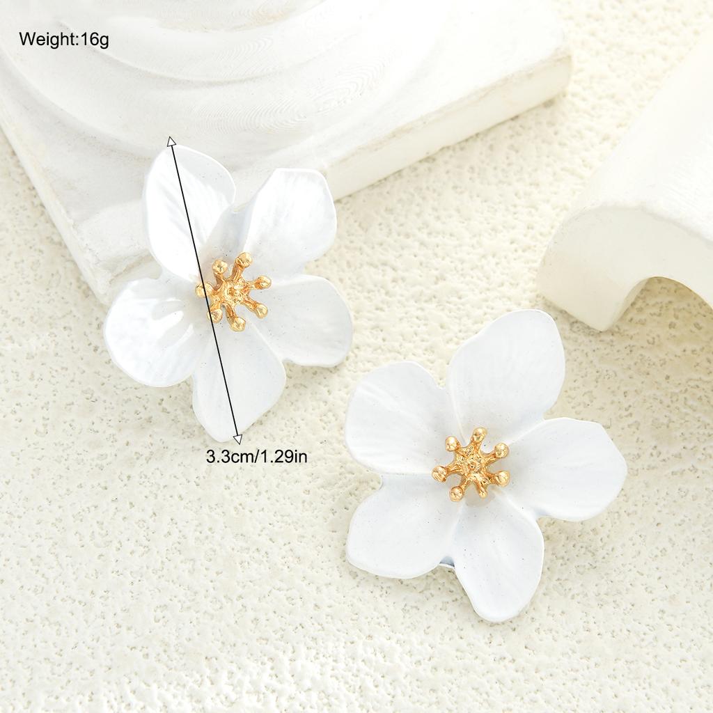 Women's Sweet Enamel White Color Flower Earrings Vintage Elegant Korean Piercing Earring Set Fashion Aesthetic Party Jewelry New