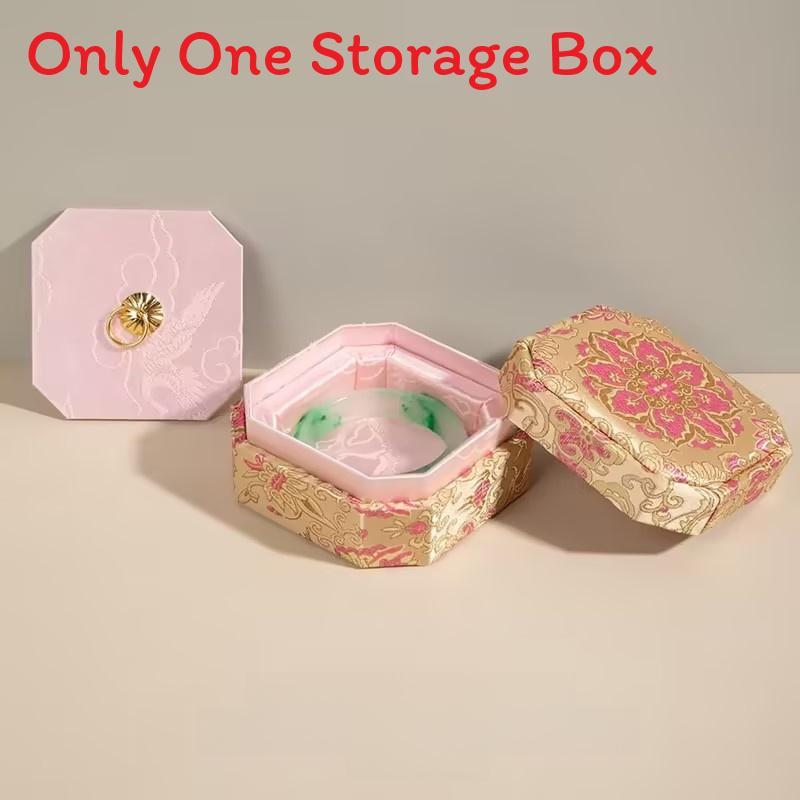 Traditional Jewelry Organizer With Composite Material For Home And Collection Use