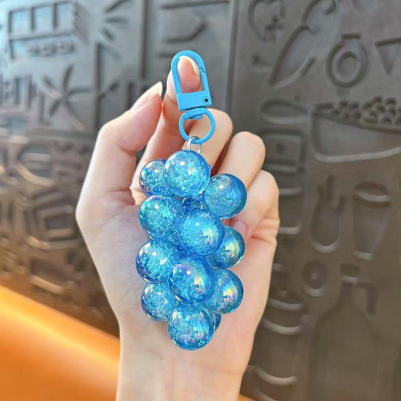Acrylic Grape Bunch Keychain: Cute Couple Bag Charm & Creative Car Keyring for Women
