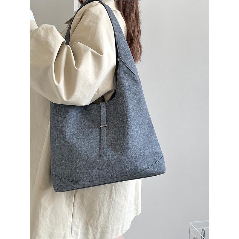 IELGY Ladies Tote Bag Large Capacity Portable One Shoulder Casual Commuter