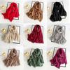 Accessories – Skjerf og skaut