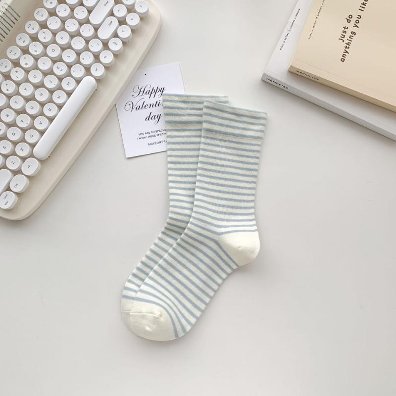 Chaussettes Tube d'Été Fines Couleur Pure Rayées Respirantes Bouche Large Mois Fils