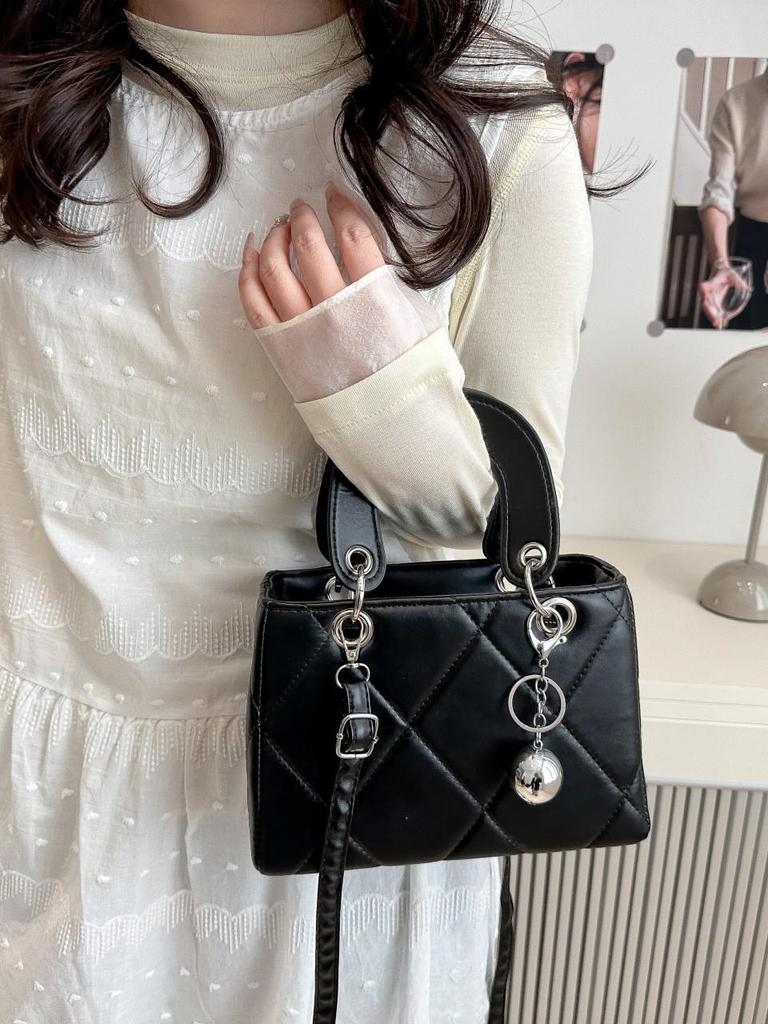 Trendy 2025 Argyle Embroidered Korean-Style Large Capacity Crossbody Handheld Bag