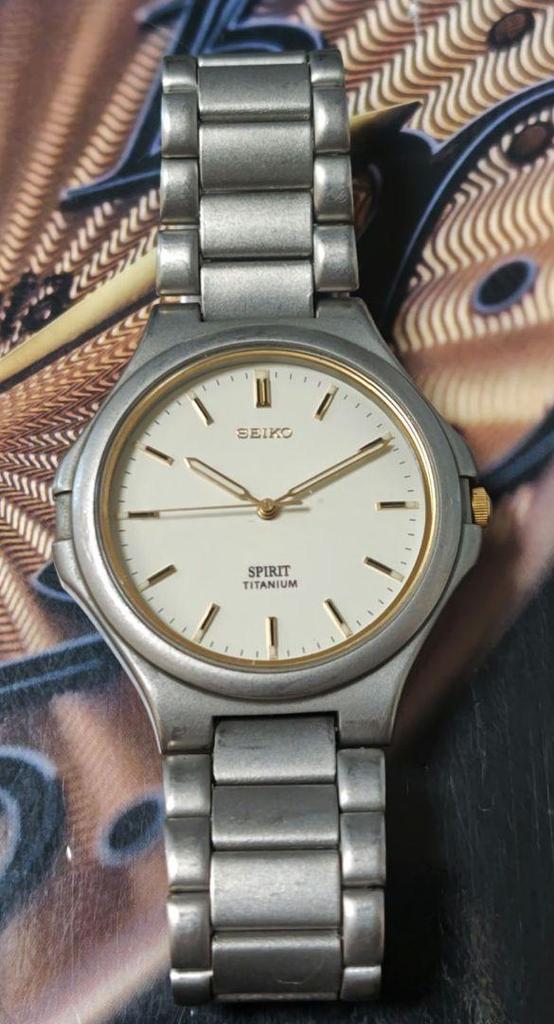 [USED] Seiko SPIRIT Titanium Model Number 7N01-7100 Working