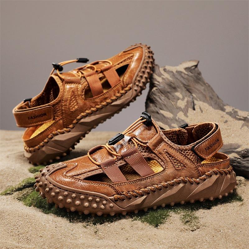 

Baotou Sandals Men s 2025 New Genuine Leather Men s Shoes Summer Plus Size Hollow Soft Sole Hand-Stitched Trendy Beach Shoes 38 коричневий