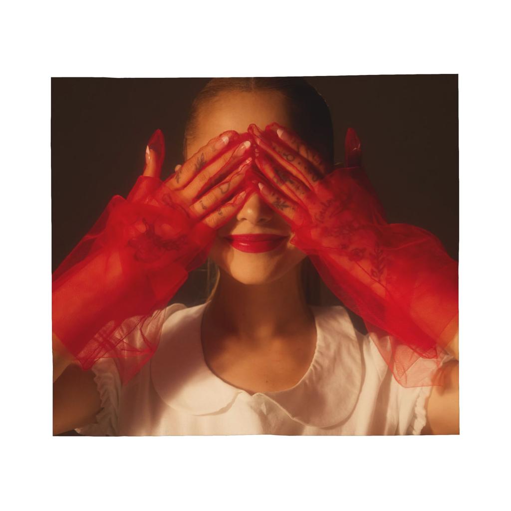 Singer Ariana Grandes Blanket Flannel Spring Autumn  Portable Super Soft Throw Blankets for Home Bedroom Quilt