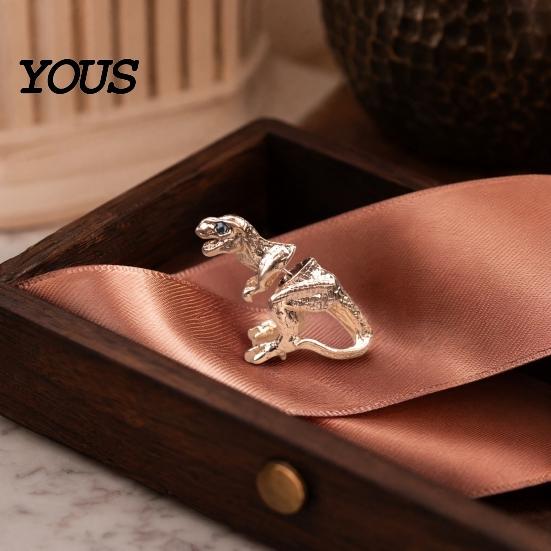 Vintage Texture Earring Alloy Piercing Earring, 3D Tyrannosaurus Rex Design Stud Retro Metal Distressed Dinosaur for Street Style Jewelry Gift