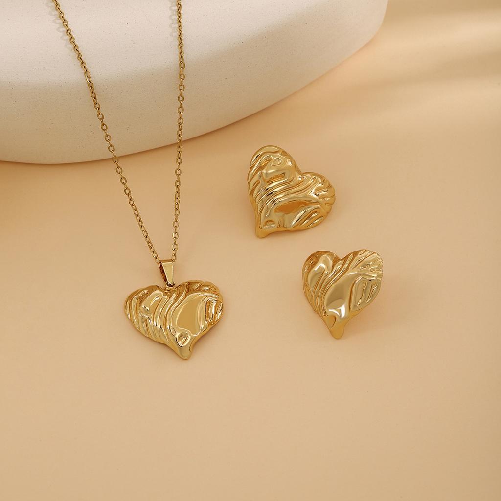 European and American Exquisite Irregular Luxury Creative Polygon Geometric Leaf Texture Flower Love Earrings Necklace Set