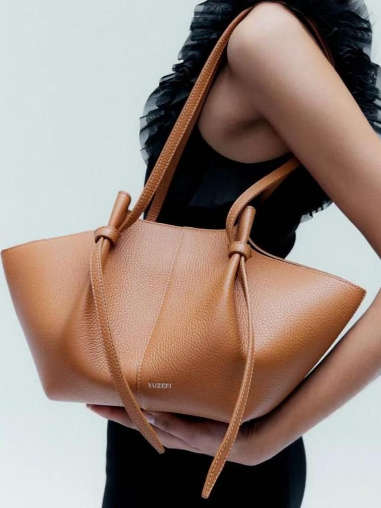 YUZEFI Wing MOCHI Genuine Leather Underarm Tote Bag