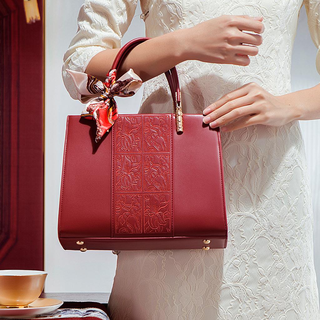 Red Wedding Bag 2024 New Model for Middle-Aged Women, Mother's Bag, Bridal Bag, Versatile Large Capacity Crossbody Bag