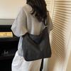 Large-capacity Commuting, Lightweight and Casual Single-shoulder Bag, Fashionable and Trendy Hand-held Crossbody Bag