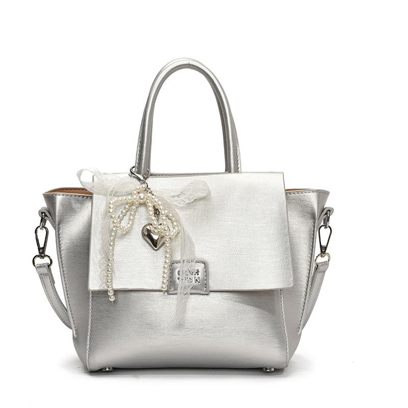 Casual Portable Tote Bag Women's New Large-capacity Commuting Versatile Shoulder Messenger Bag