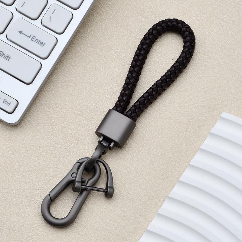Chic Keychain: Cute Car & Bag Accessory with Pendant Ring