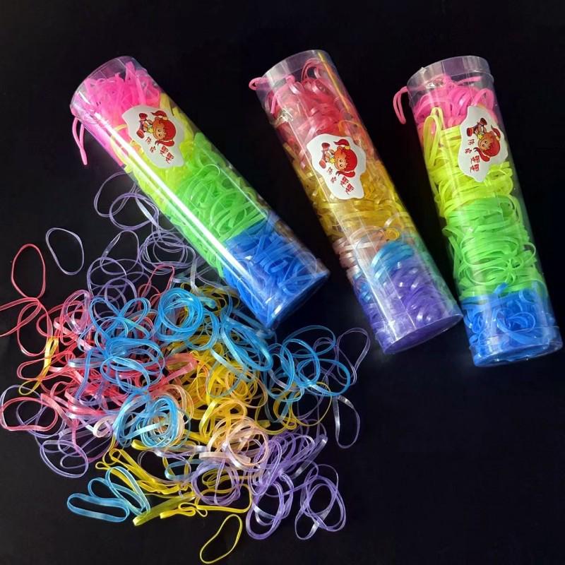 

Яркие резинки для волос: Большое ведро разноцветных резинок для детей
