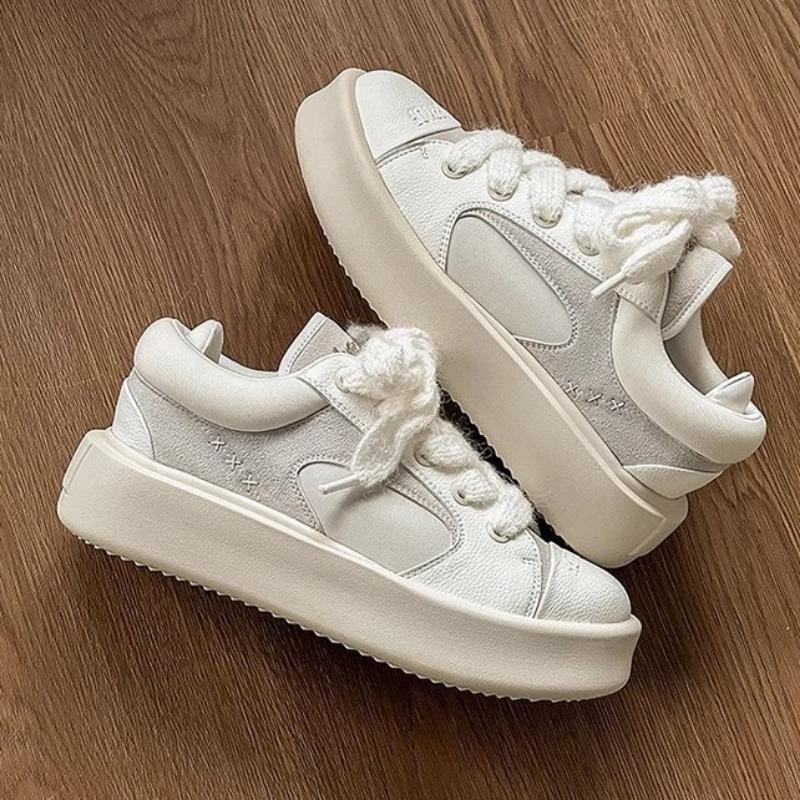 Thick-soled Summer Versatile Height-increasing Casual Sports Sneakers and Soft-soled Bread Shoes