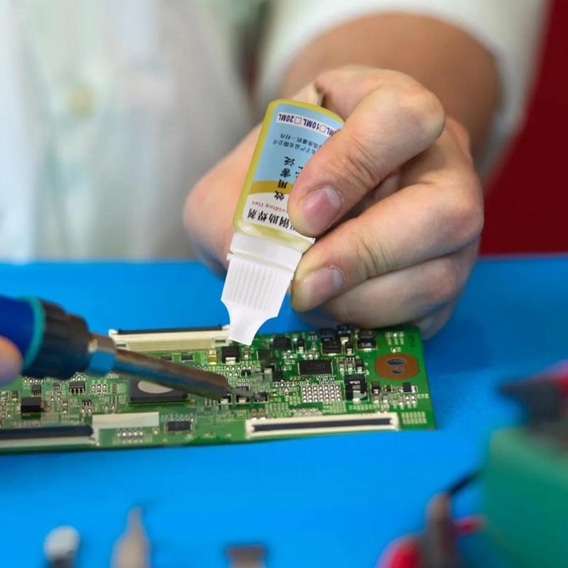 Soldering Flux Liquid Electronics Flux Paste 10ml No Clean Liquid Flux For Pure Aluminum/Stainless Steel/Copper Soldering Tool