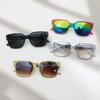 Fashion Women Sunglasses Square Sunglasses for Men and Women Trendy UV400 Resistant Rainbow Versatile Glasses