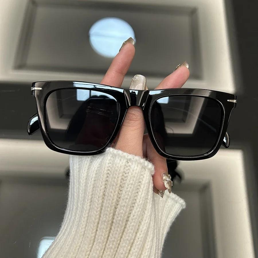 Designer Brand Square Sunglasses Women Men Classical Black Frame Sun Glasses Female Mirror Colors Elegant Fashion