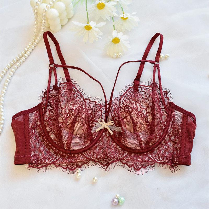 French sexy lace underwear women's big breasts show small and thin styles, and the sub-breasts are anti-sagging soft steel ring bra cover set.