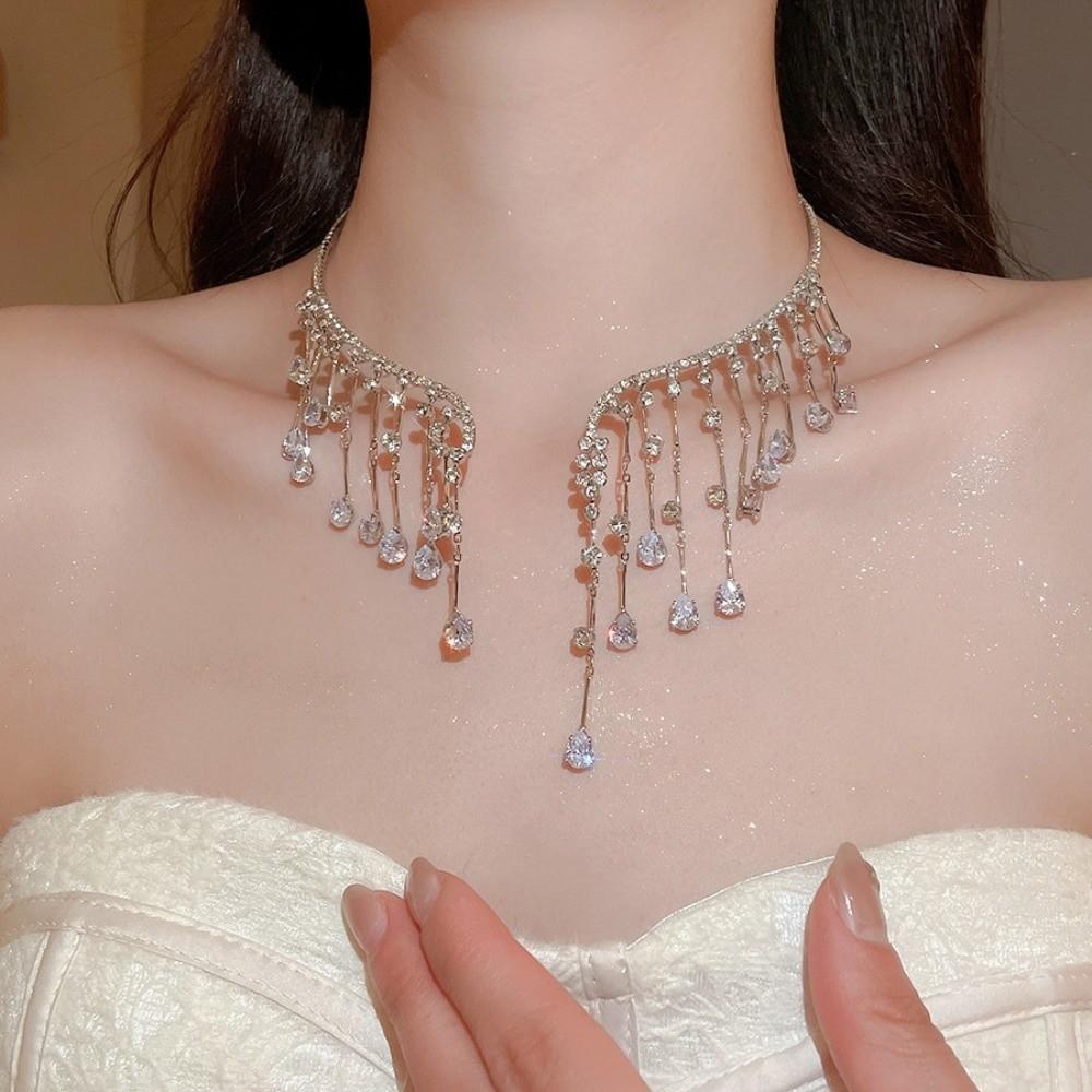 Shining Bridal Tassel Necklaces Crystal Neck Chain Choker Fashion Rhinestone Jewelry  Women