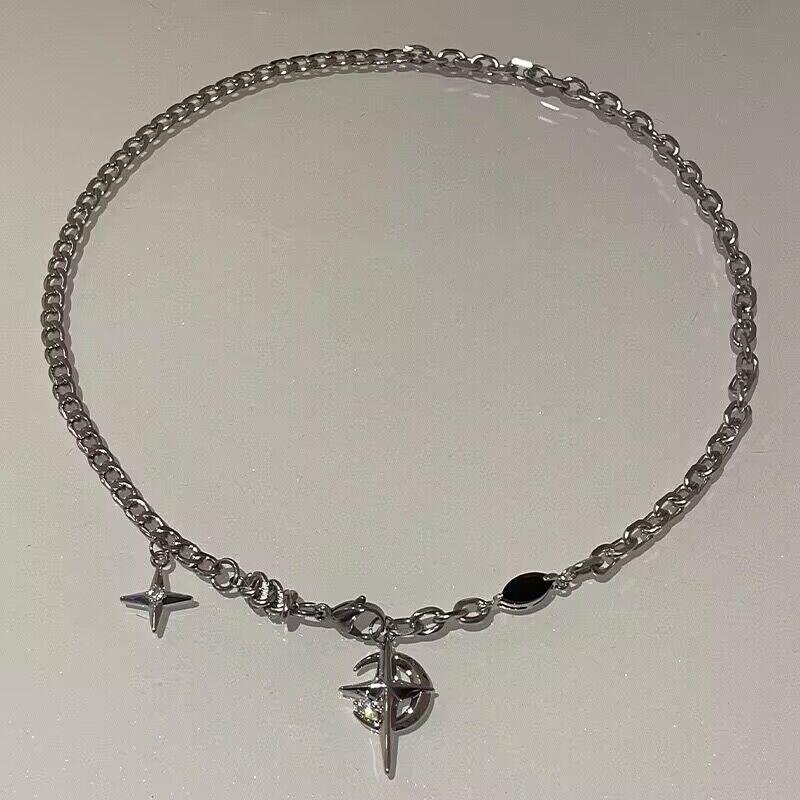Men's Niche Design Titanium Steel Starburst Necklace with Black Gemstone