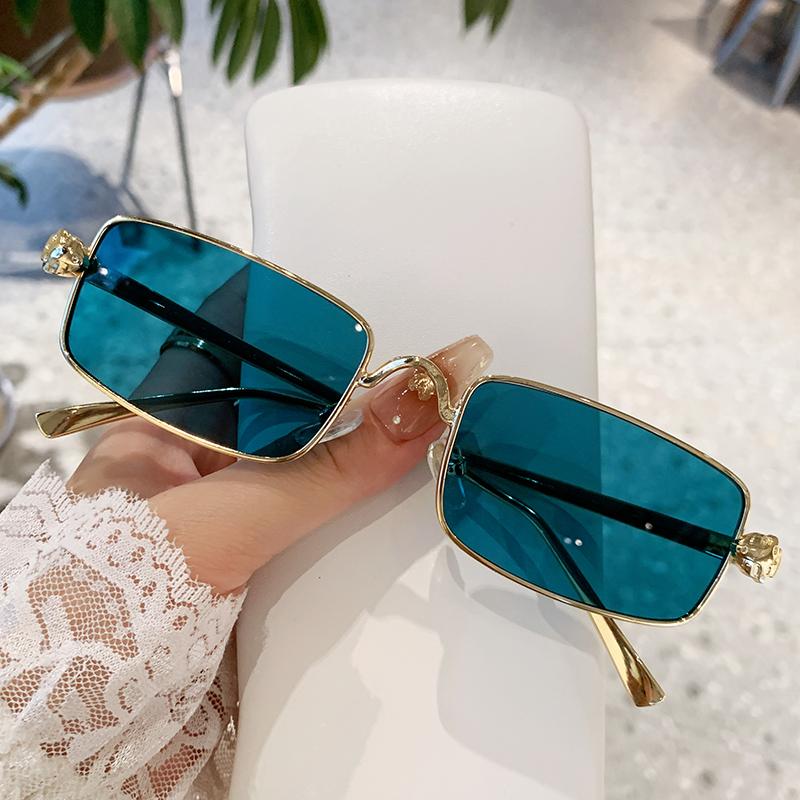 New Metal Square Retro Sunglasses With Small Lenses Trendy Sunglasses With Small Frames And Concave Shapes 98107