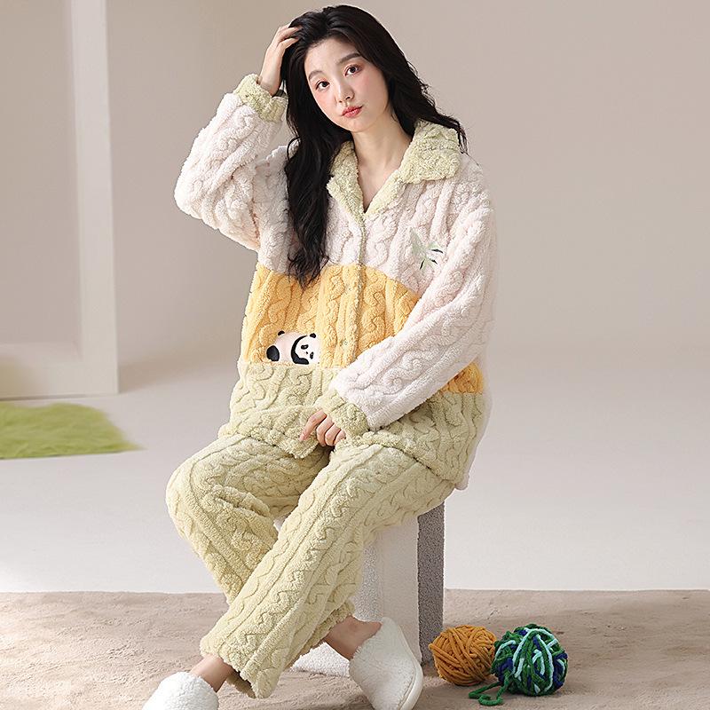 Can Be Worn Outside Coral Velvet Pajamas Women's Winter Two-piece Set Thickened Fleece Flannel Loose Large Size Warm Loungewear