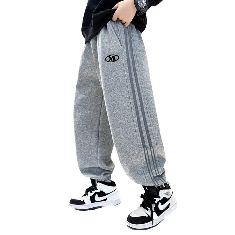 Jungen Fleecegefütterte Hosen mit schmal zulaufendem Bein – Dick, warm und perfekt für Frühling bis Winter.